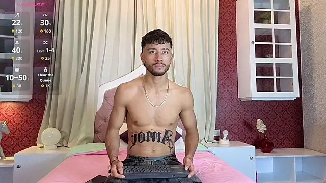 Snapshot of alexis_stonne chatting on 05-13-26, 07:33 alexis stonne online show from 05-13-26, 07:33