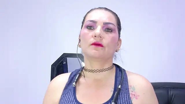 Scarlet Hiit online show from 06-04-26, 04:07