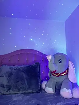 Maddy 4x online show from 03-17-26, 04:28