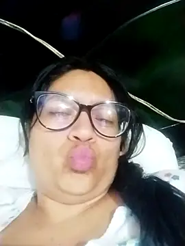 Snapshot of LatinSquirtBaby chatting on 06-08-26, 01:55 LatinSquirtBaby online show from 06-08-26, 01:55