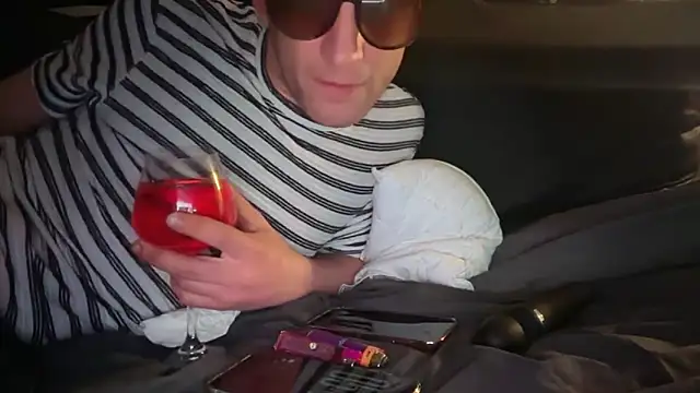 JXXTARA online show from 03-22-26, 04:49