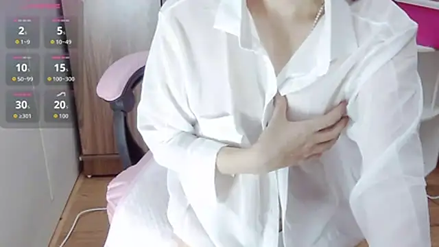Snapshot of Kathy_Hornyyy chatting on 08-01-26, 01:27 Kathy Hornyyy online show from 08-01-26, 01:27