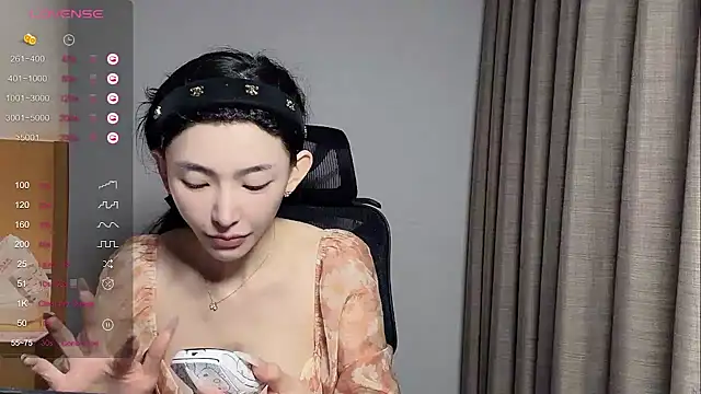 Snapshot of kiki-12 chatting on 04-03-26, 12:08 kiki-12 online show from 04-03-26, 12:08