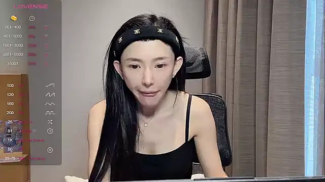 Snapshot of kiki-12 chatting on 04-16-26, 03:29 kiki-12 online show from 04-16-26, 03:29