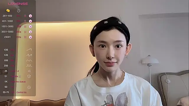 Snapshot of kiki-12 chatting on 04-29-26, 07:12 kiki-12 online show from 04-29-26, 07:12