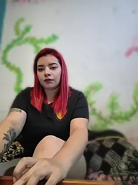 Mila Colins online show from 05-26-26, 07:43
