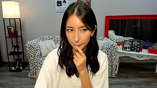 DanaRoges online show from 06-05-26, 06:52