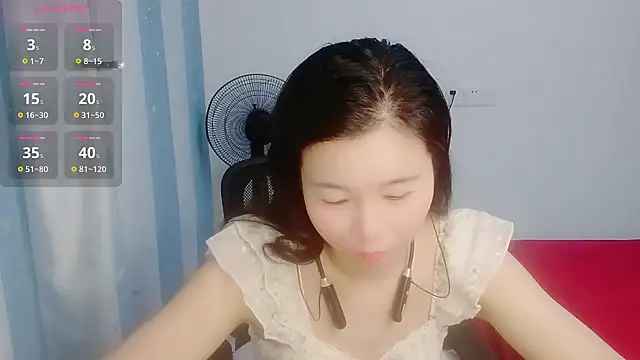 Lianzi-2026 online show from 06-15-26, 12:18