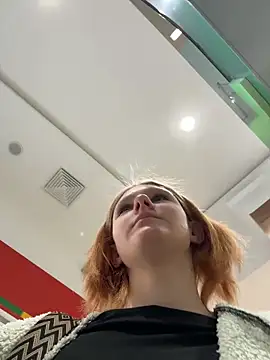 Snapshot of NinaParri chatting on 04-26-26, 03:04 NinaParri online show from 04-26-26, 03:04