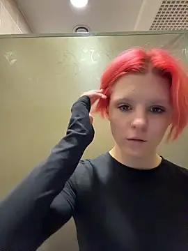 Snapshot of NinaParri chatting on 05-23-26, 03:56 NinaParri online show from 05-23-26, 03:56