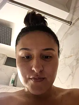 Snapshot of rafaella_stefano chatting on 03-23-26, 10:58 rafaella stefano online show from 03-23-26, 10:58