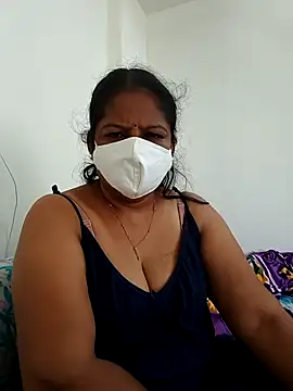 Snapshot of tamil_manjalmaami chatting on 05-05-26, 02:52 tamil manjalmaami online show from 05-05-26, 02:52