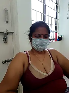 Snapshot of tamil_manjalmaami chatting on 06-13-26, 07:50 tamil manjalmaami online show from 06-13-26, 07:50