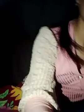 Snapshot of Phuongmyy chatting on 04-30-26, 10:25 Phuongmyy online show from 04-30-26, 10:25