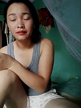 Snapshot of Phuongmyy chatting on 07-06-26, 02:30 Phuongmyy online show from 07-06-26, 02:30