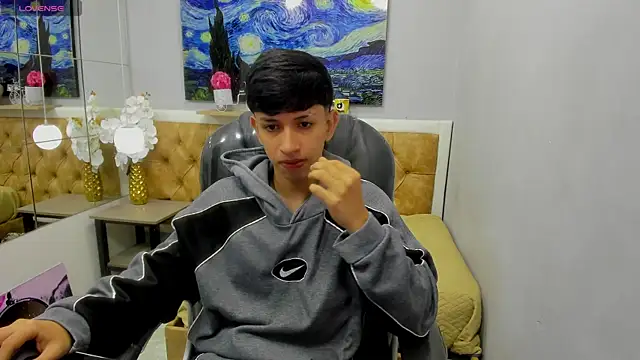 Snapshot of AdrianFranko chatting on 07-28-26, 02:13 AdrianFranko online show from 07-28-26, 02:13