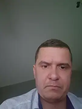 Snapshot of nezinau34 chatting on 06-15-26, 06:32 nezinau34 online show from 06-15-26, 06:32