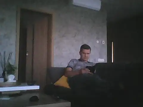 Snapshot of nezinau34 chatting on 08-03-26, 05:27 nezinau34 online show from 08-03-26, 05:27