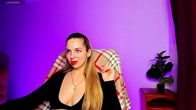 Alexandracandy online show from 03-31-26, 12:49