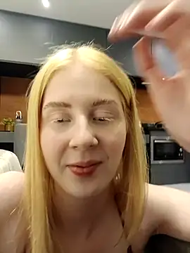 Snapshot of ninaxbabyy chatting on 03-25-26, 01:55 ninaxbabyy online show from 03-25-26, 01:55