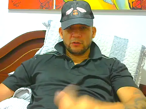 Snapshot of altenori chatting on 05-07-26, 10:59 altenori online show from 05-07-26, 10:59