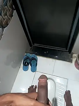 Snapshot of Lexcorp_15 chatting on 04-06-26, 06:09 Lexcorp 15 online show from 04-06-26, 06:09