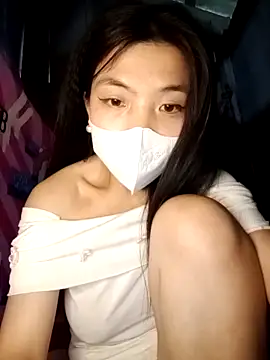 Yuki-min online show from 03-18-26, 10:40