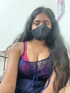 sexy-riyaa43 online show from 05-03-26, 09:32