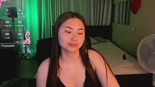 IceIcebabe  online show from 06-14-26, 01:25