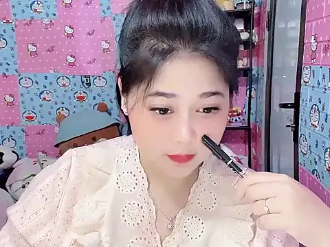 Snapshot of Nhanlu009 chatting on 07-08-26, 01:48 Nhanlu009 online show from 07-08-26, 01:48