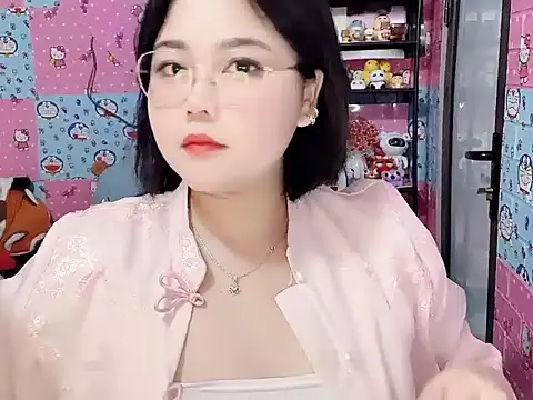 Snapshot of Nhanlu009 chatting on 07-16-26, 12:55 Nhanlu009 online show from 07-16-26, 12:55
