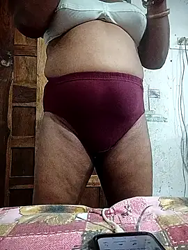 hottsexyy online show from 07-04-26, 03:56