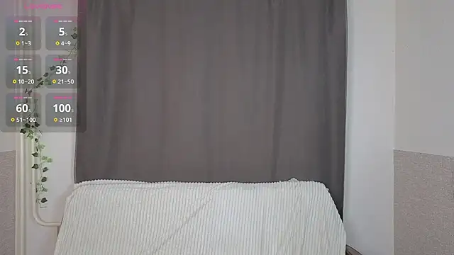 Snapshot of Emily_Nelsonn chatting on 07-07-26, 05:39 Emily Nelsonn online show from 07-07-26, 05:39