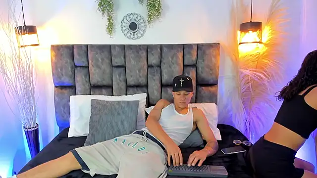 Snapshot of buda_cataleya chatting on 03-24-26, 11:37 buda cataleya online show from 03-24-26, 11:37