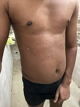 couple-new online show from 05-27-26, 07:49