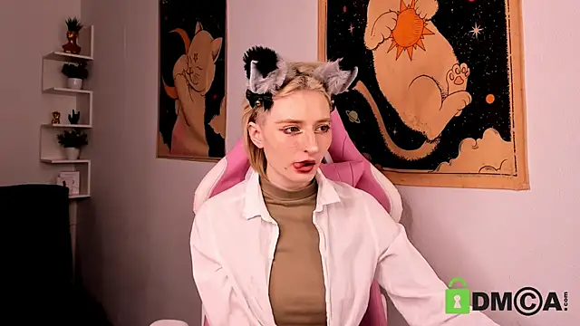 Kira  Cutie online show from 03-20-26, 08:46