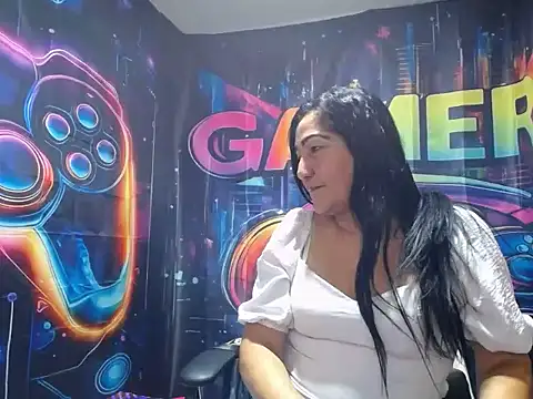 EmmieRae   online show from 03-22-26, 04:27