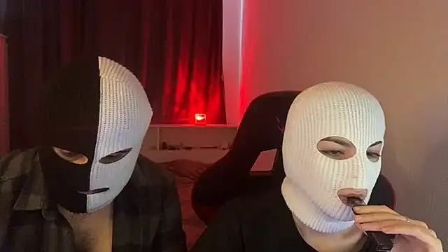 Fierybllow online show from 03-20-26, 08:41