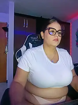 Bonny rousse01 online show from 07-06-26, 12:46