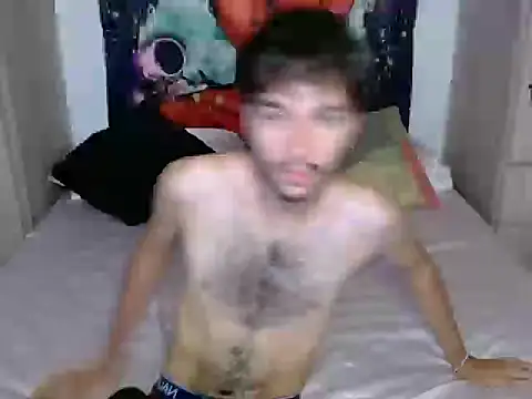 Snapshot of Adrien_polo chatting on 05-29-26, 11:36 Adrien polo online show from 05-29-26, 11:36