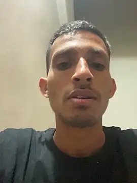 Snapshot of cool_guy_1 chatting on 03-25-26, 04:57 cool guy 1 online show from 03-25-26, 04:57