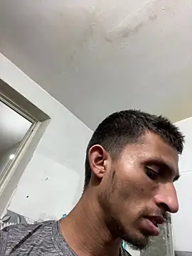 Snapshot of cool_guy_1 chatting on 04-04-26, 04:00 cool guy 1 online show from 04-04-26, 04:00