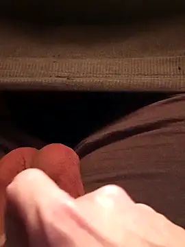 Schamlippenspreitzer online show from 11-14-25, 09:46