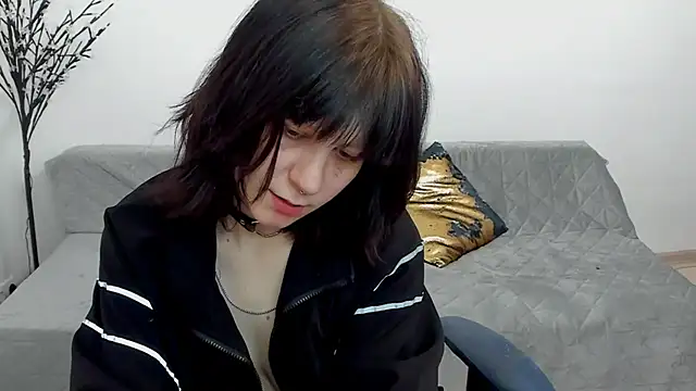 Frau Emma online show from 03-24-26, 11:26