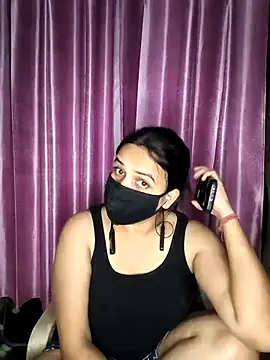 REENA-STRIP online show from 05-13-26, 06:38