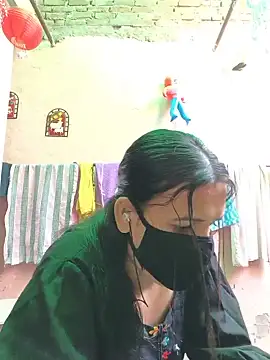 REENA-STRIP online show from 05-14-26, 06:42