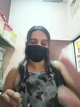 REENA-STRIP online show from 05-16-26, 07:05