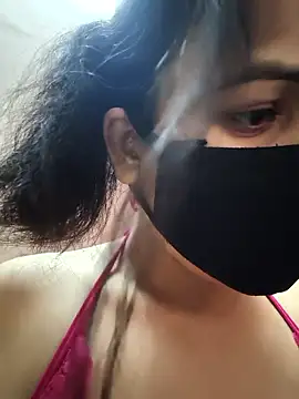 REENA-STRIP online show from 05-24-26, 09:36