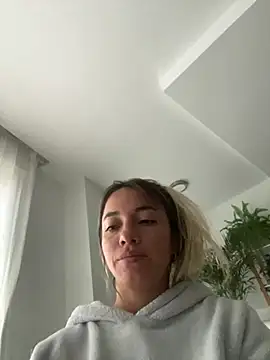 Sexyandtiny online show from 03-20-26, 07:24