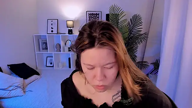 Vanessa ama online show from 05-01-26, 05:50